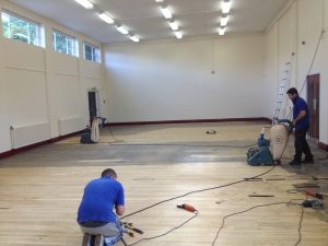 Repairing damaged school wood floor - School floor sanding
